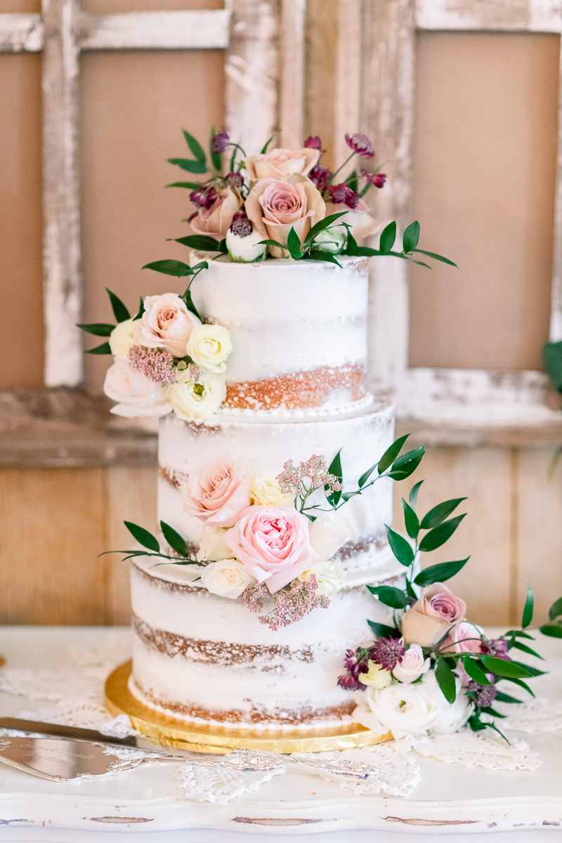 Wedding Cake | Orlando Wedding Photographer