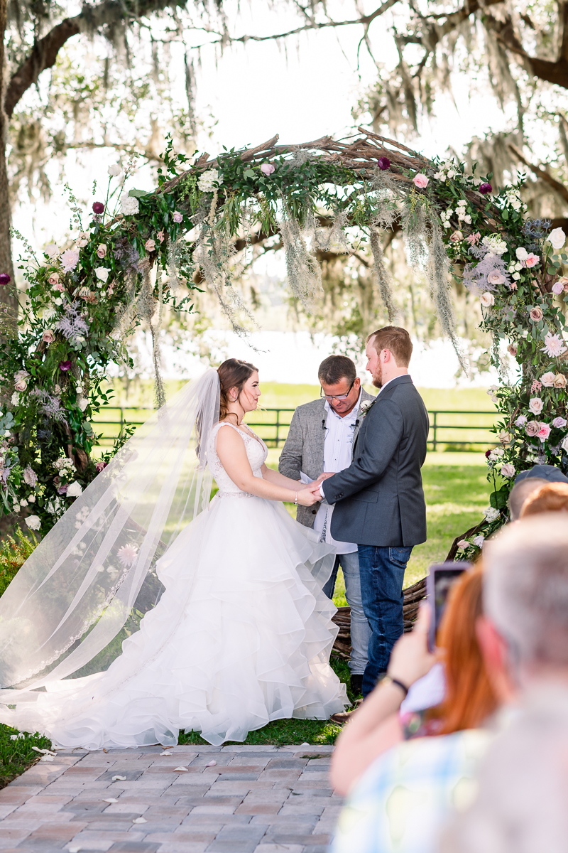 Bride and groom wedding day | Orlando Wedding Photographer