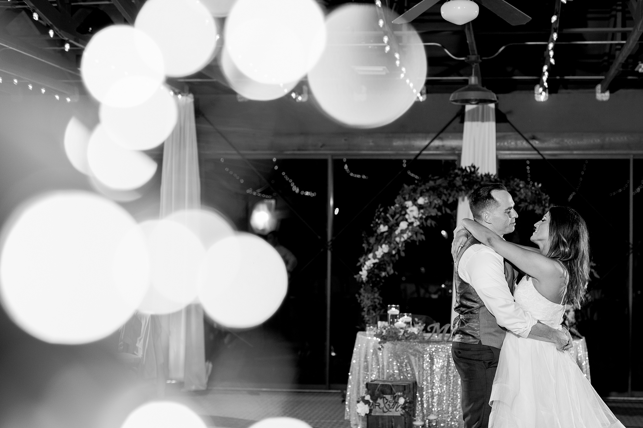 Private Last Dance Photos | Orlando Wedding Photographer