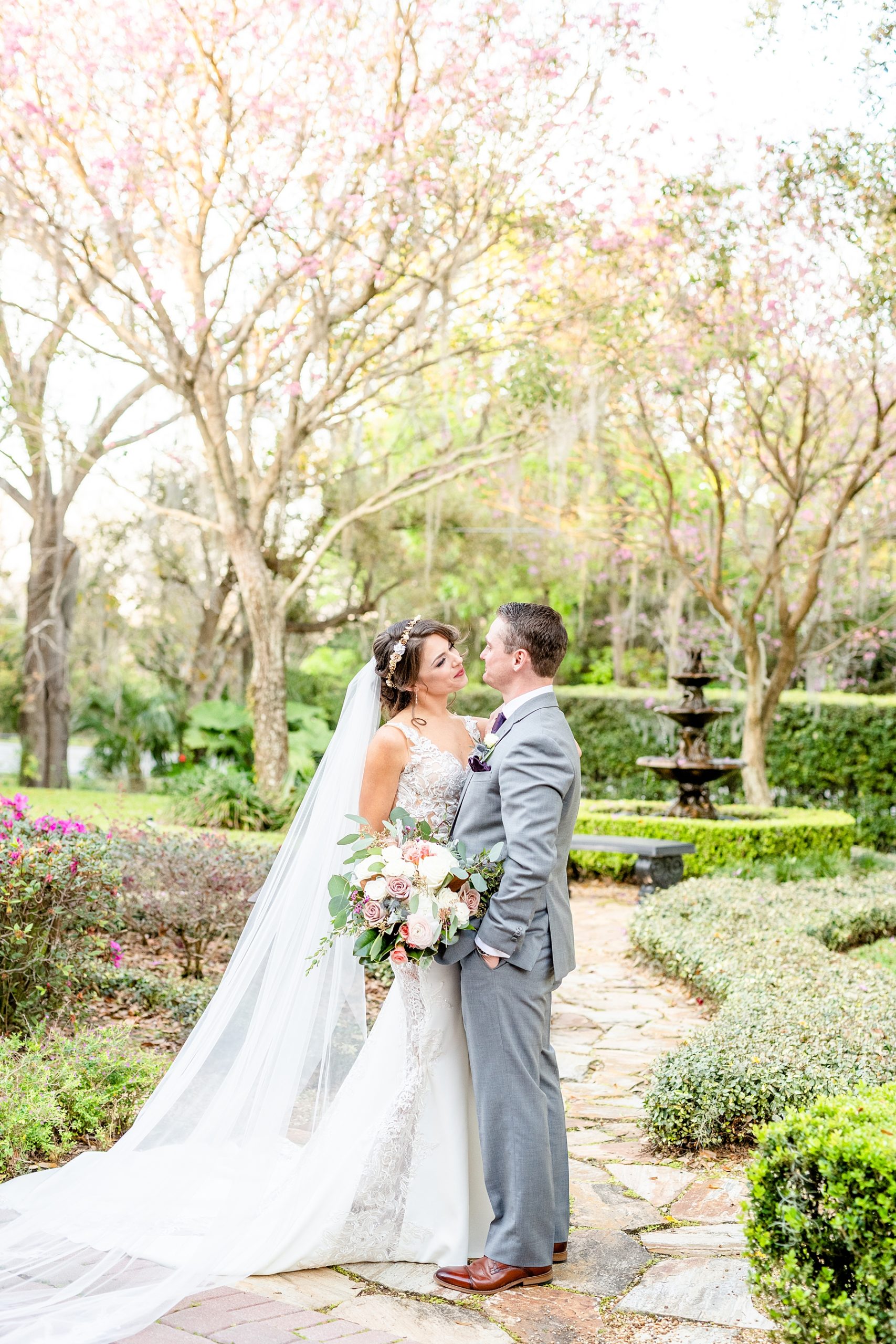 Wedding Photographer in Orlando | Town Manor | Chynna Pacheco Photography